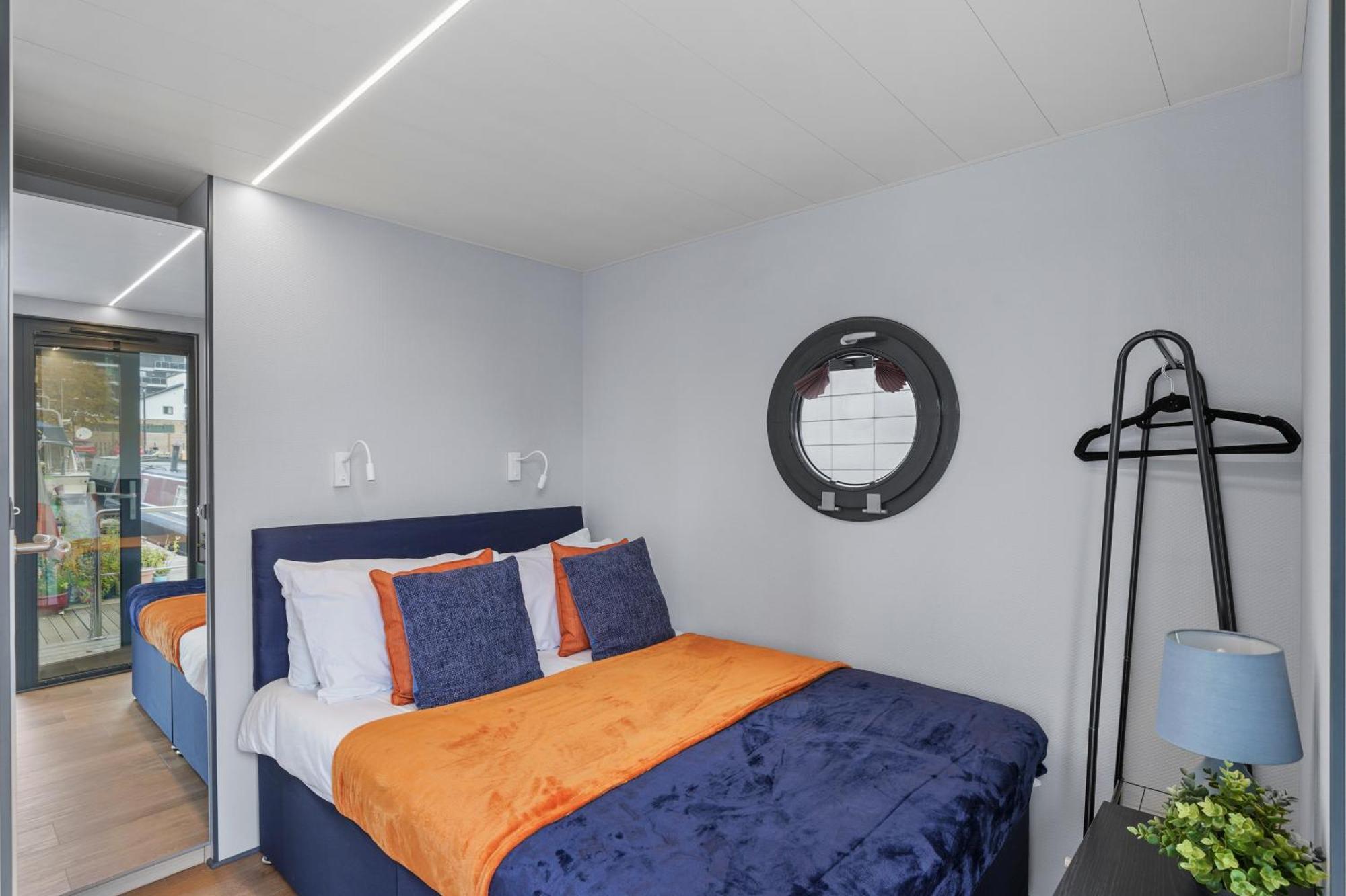 Unique Water Lodge In London - Sleeps 6 Eksteriør billede