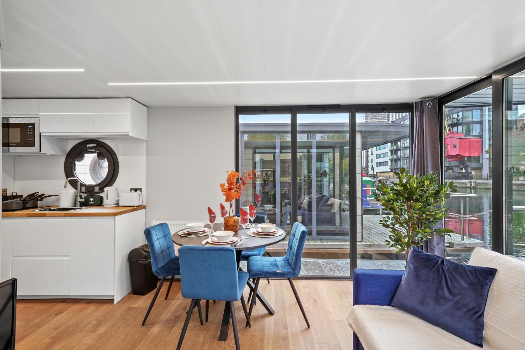 Unique Water Lodge In London - Sleeps 6 Eksteriør billede