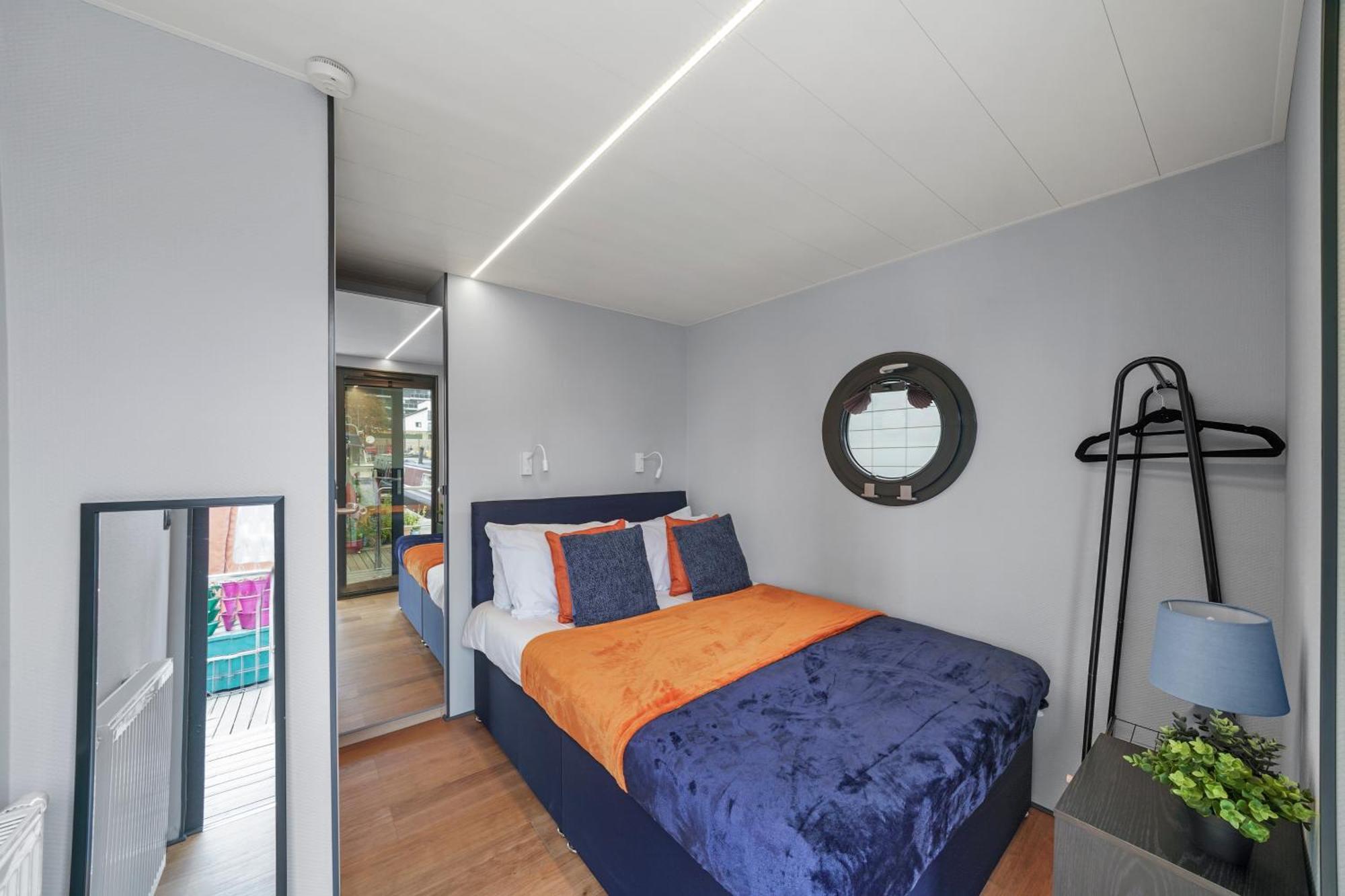 Unique Water Lodge In London - Sleeps 6 Eksteriør billede