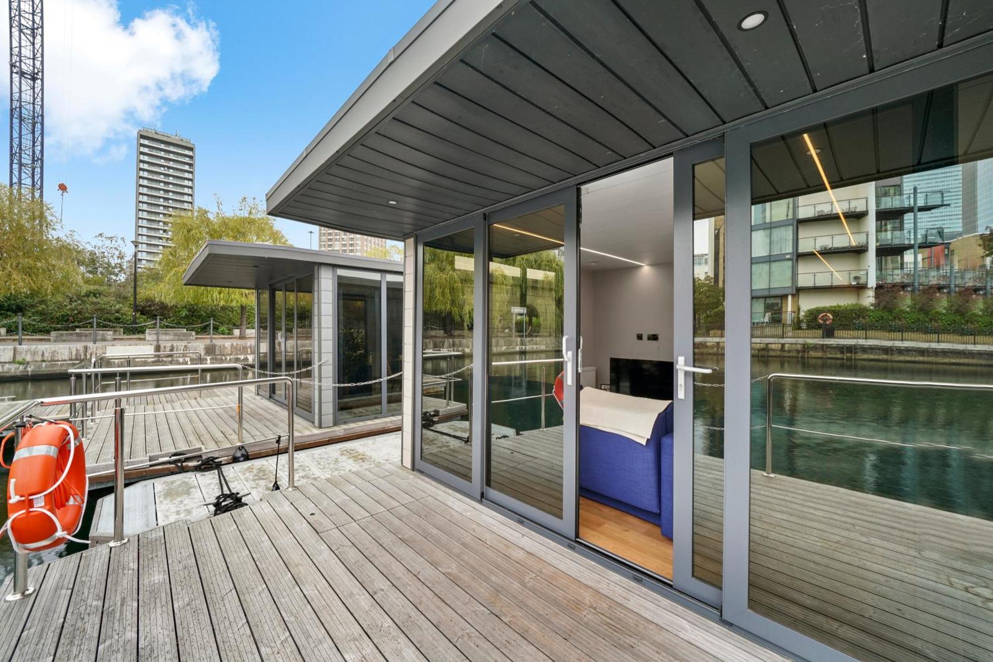 Unique Water Lodge In London - Sleeps 6 Eksteriør billede